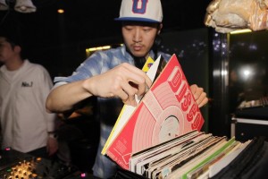 21iht-korearock21-popup